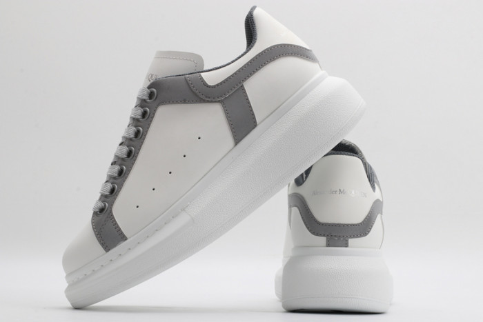 ALEXANDER MCQUEEN SOLE SNEAKERS
