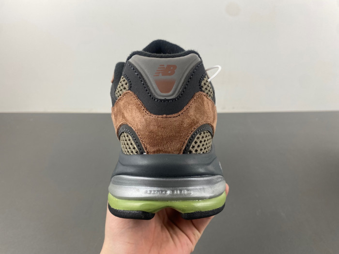 new balance NB M2010BRN