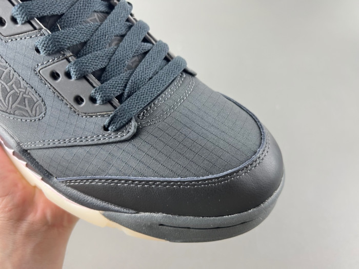 PSG x Air Jordan 5 “Off Noir” HQ3004-001
