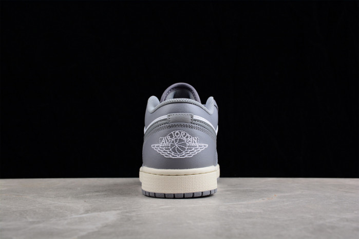 AIR JORDAN 1 LOW “VINTAGE GREY” 553558-053