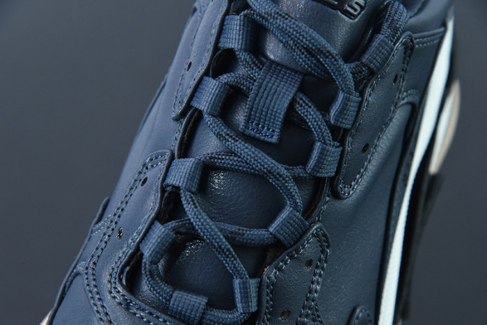 BL TRIPLE S TRAINERS