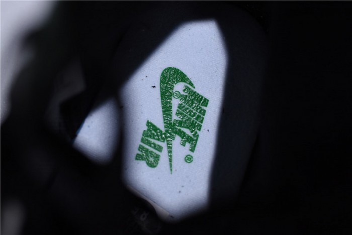 Air Jordan 1 High OG NRG Pine Green/Sail-Black 555088-302