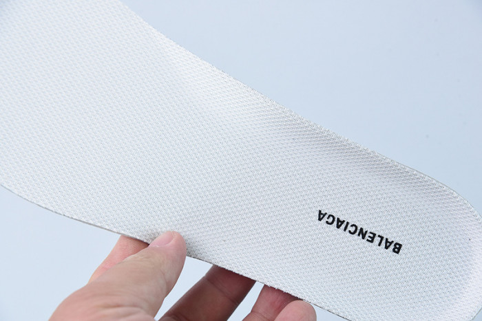 BL TRIPLE S TRAINERS