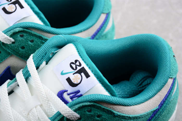 Nike Dunk Low SE “85” DO9457-101