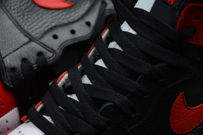 AIR JORDAN 1 RETRO "HOMAGE TO HOME" red 861428-061