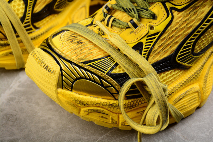 B*ALENCIAGA 3XL SNEAKER YELLOW W3XL27010