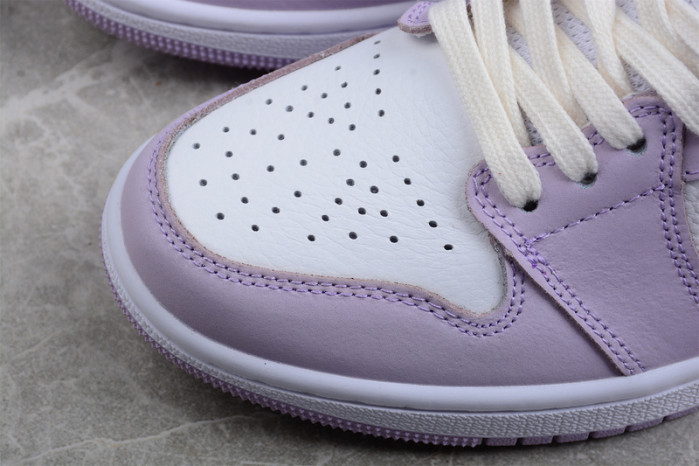 AIR JORDAN 1 MID VALENTINE