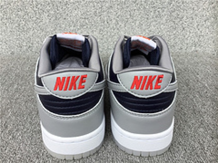 NIKE SB DUNK LOW GREY DARK BLUE DD1768-400