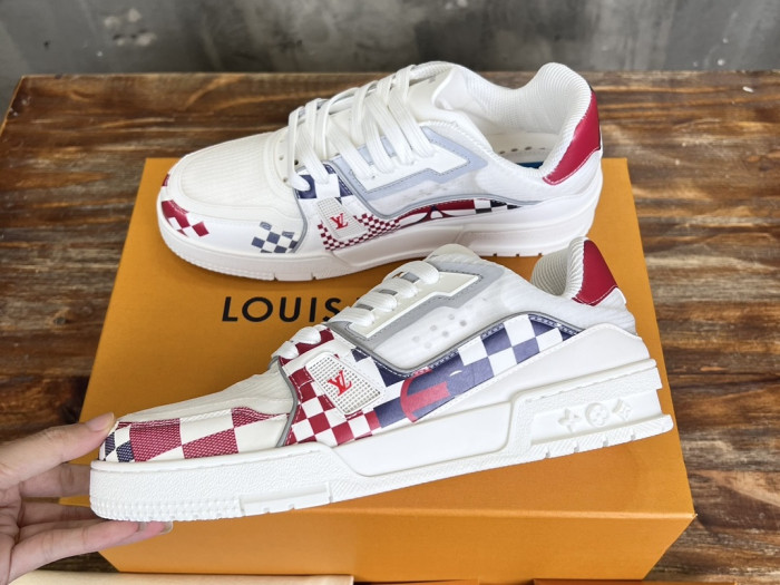 Louis Vuitton LV trainer LVT-220