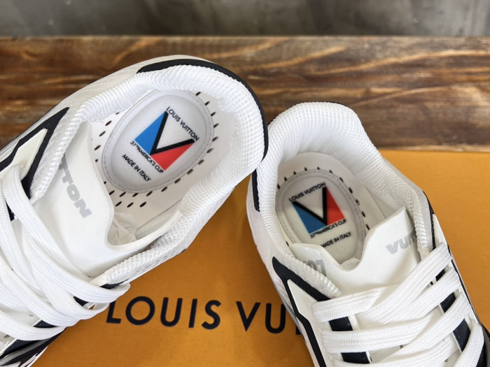 Louis Vuitton LV trainer LVT-214
