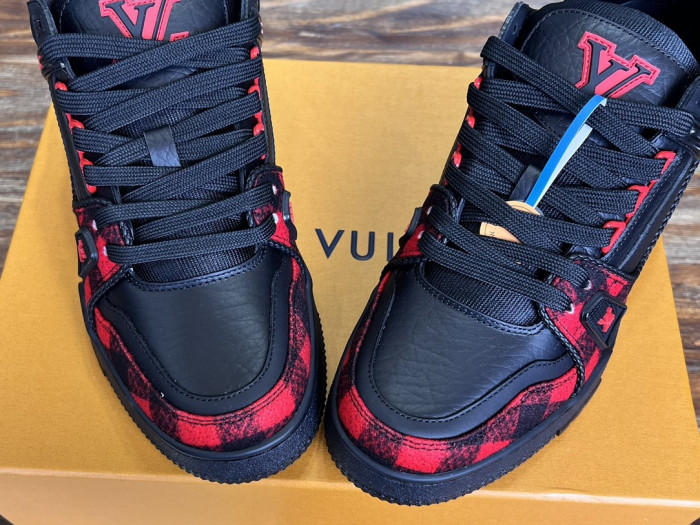 Louis Vuitton LV trainer LVT-212