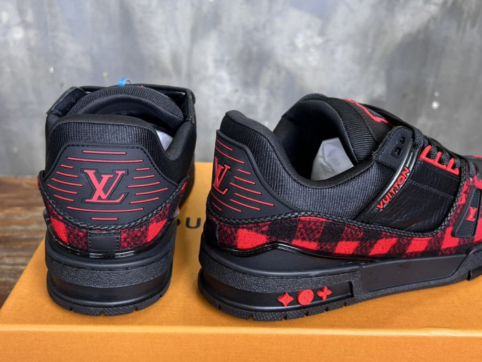 Louis Vuitton LV trainer LVT-212