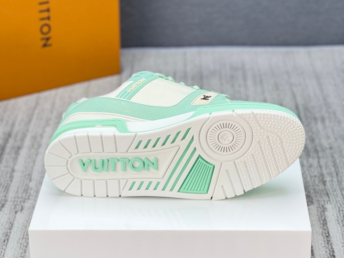 l0vis Vvtt0n lv trainer l&v-240