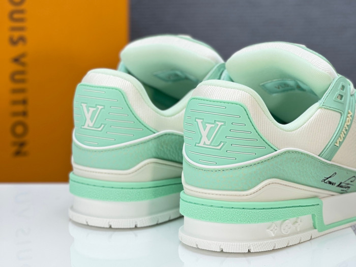 l0vis Vvtt0n lv trainer l&v-240