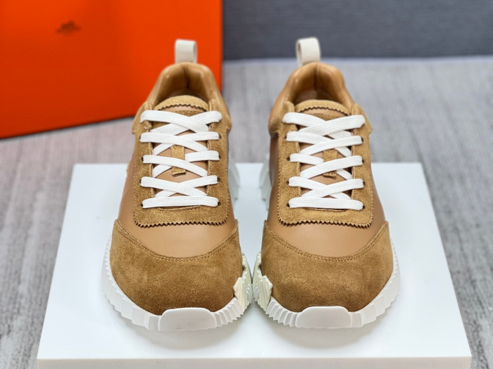 H**me5 sneaker hms022