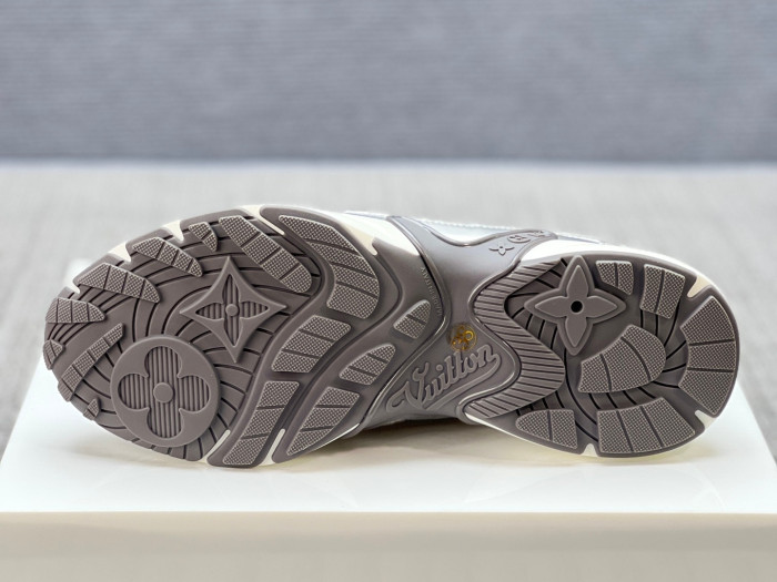 l0vis Vvtt0n olympia l&v-269