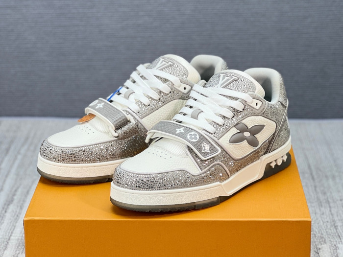 l0vis Vvtt0n lv trainer l&v-277