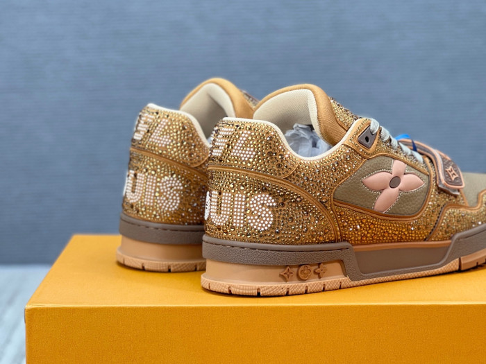 l0vis Vvtt0n lv trainer l&v-278